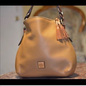 Dooney and Bourke ✨✨SALES✨✨